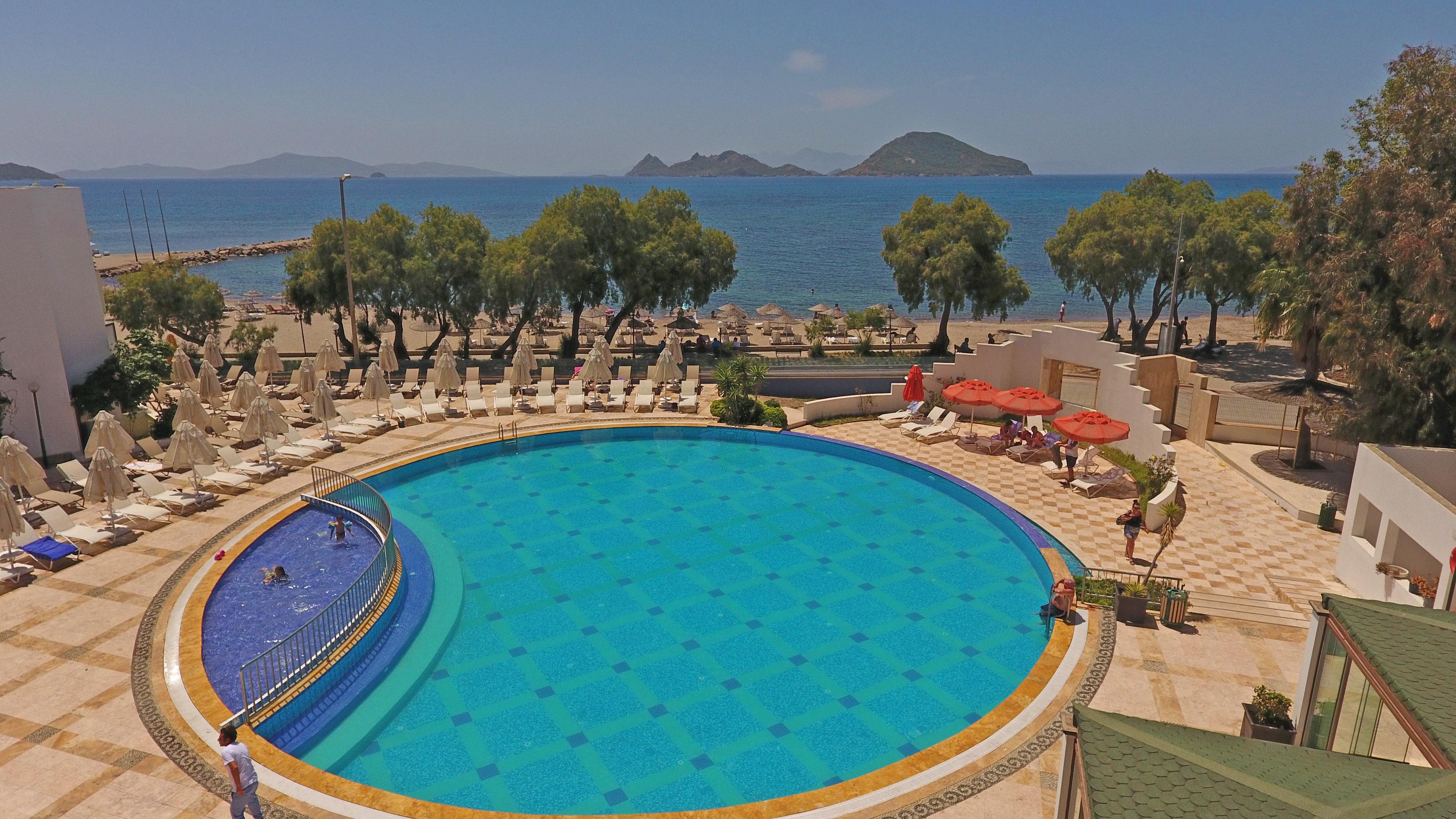 Yelken Mandalinci Spa&Wellness Hotel トゥルグトレイス エクステリア 写真