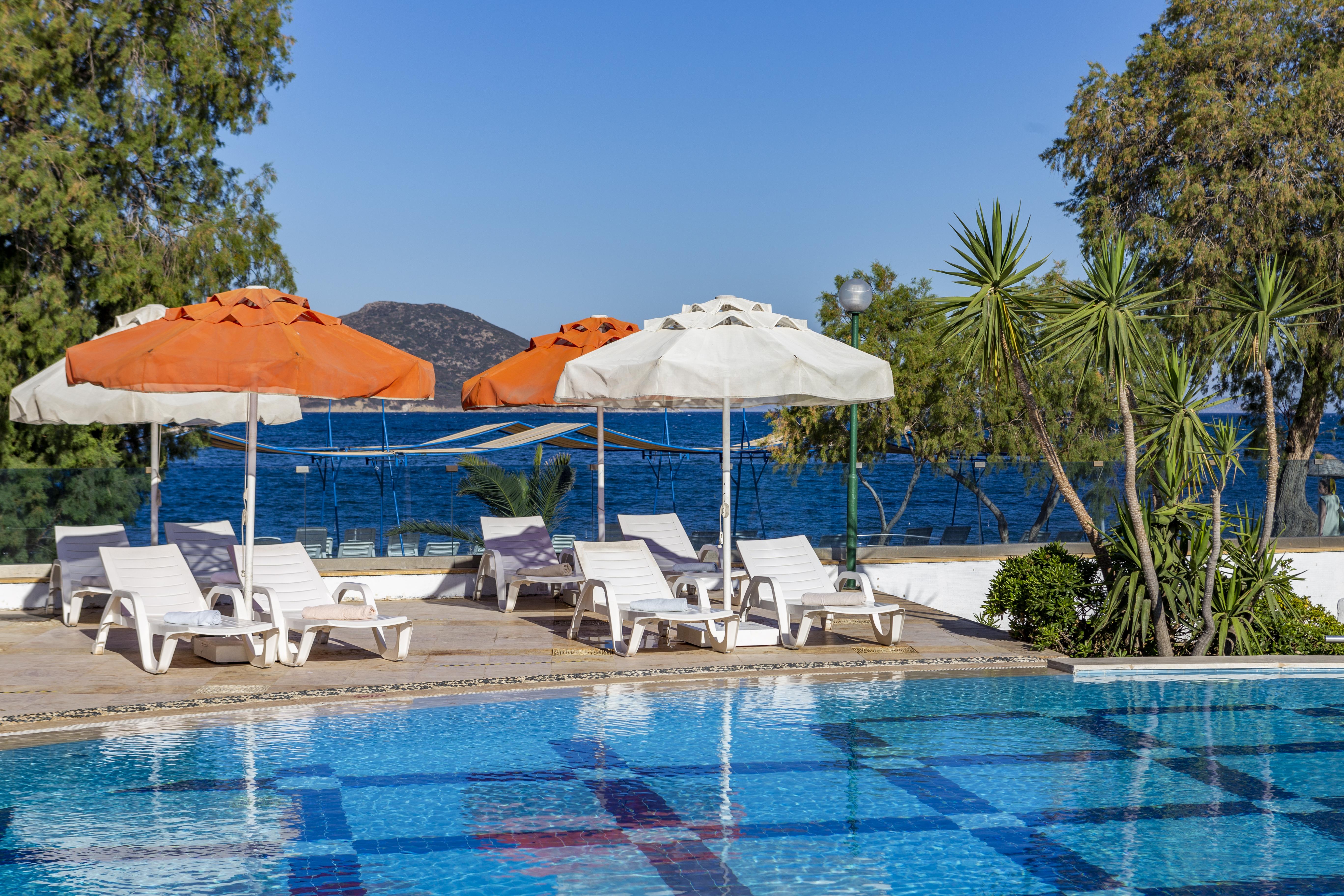 Yelken Mandalinci Spa&Wellness Hotel トゥルグトレイス エクステリア 写真