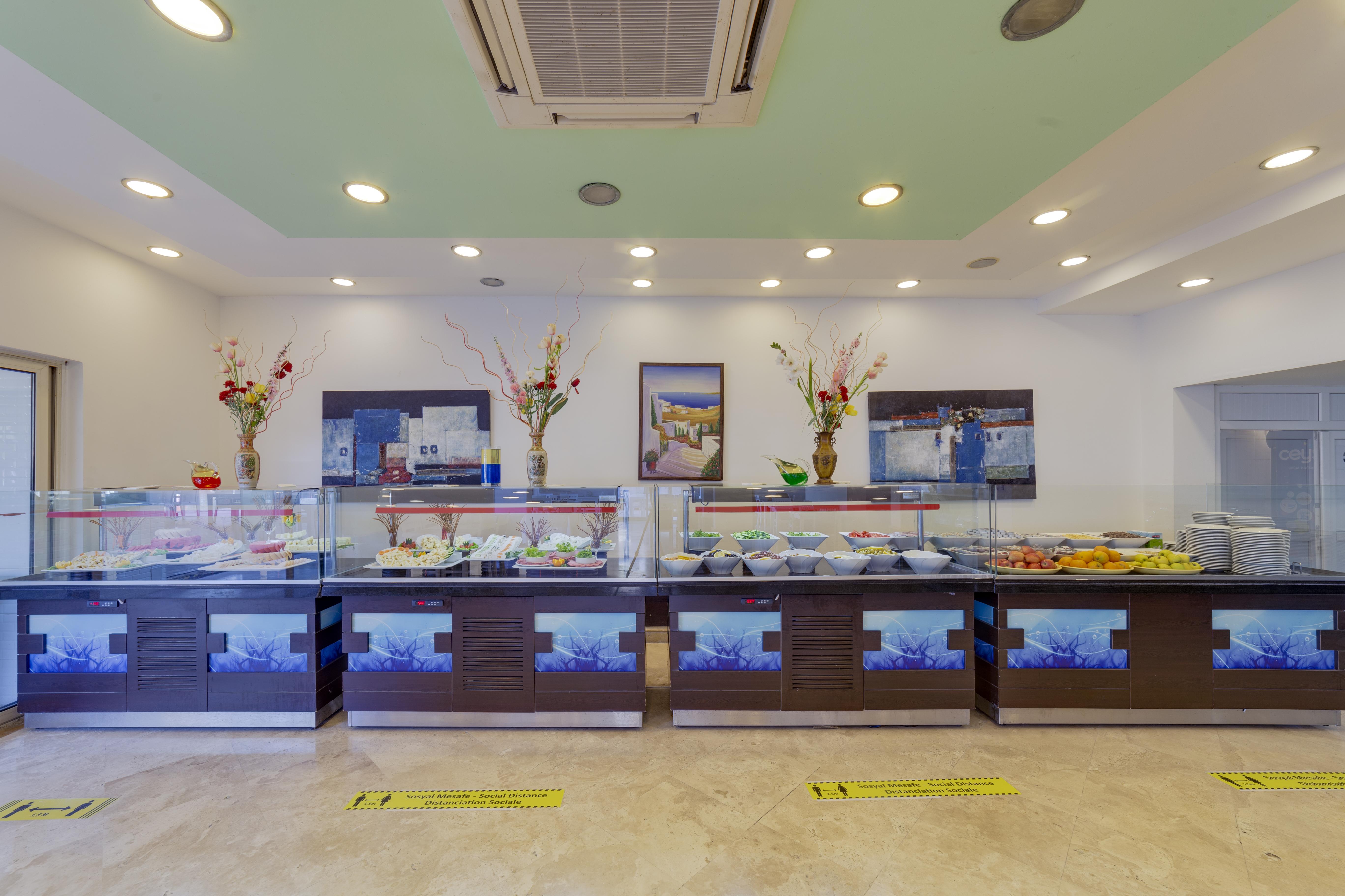Yelken Mandalinci Spa&Wellness Hotel トゥルグトレイス エクステリア 写真