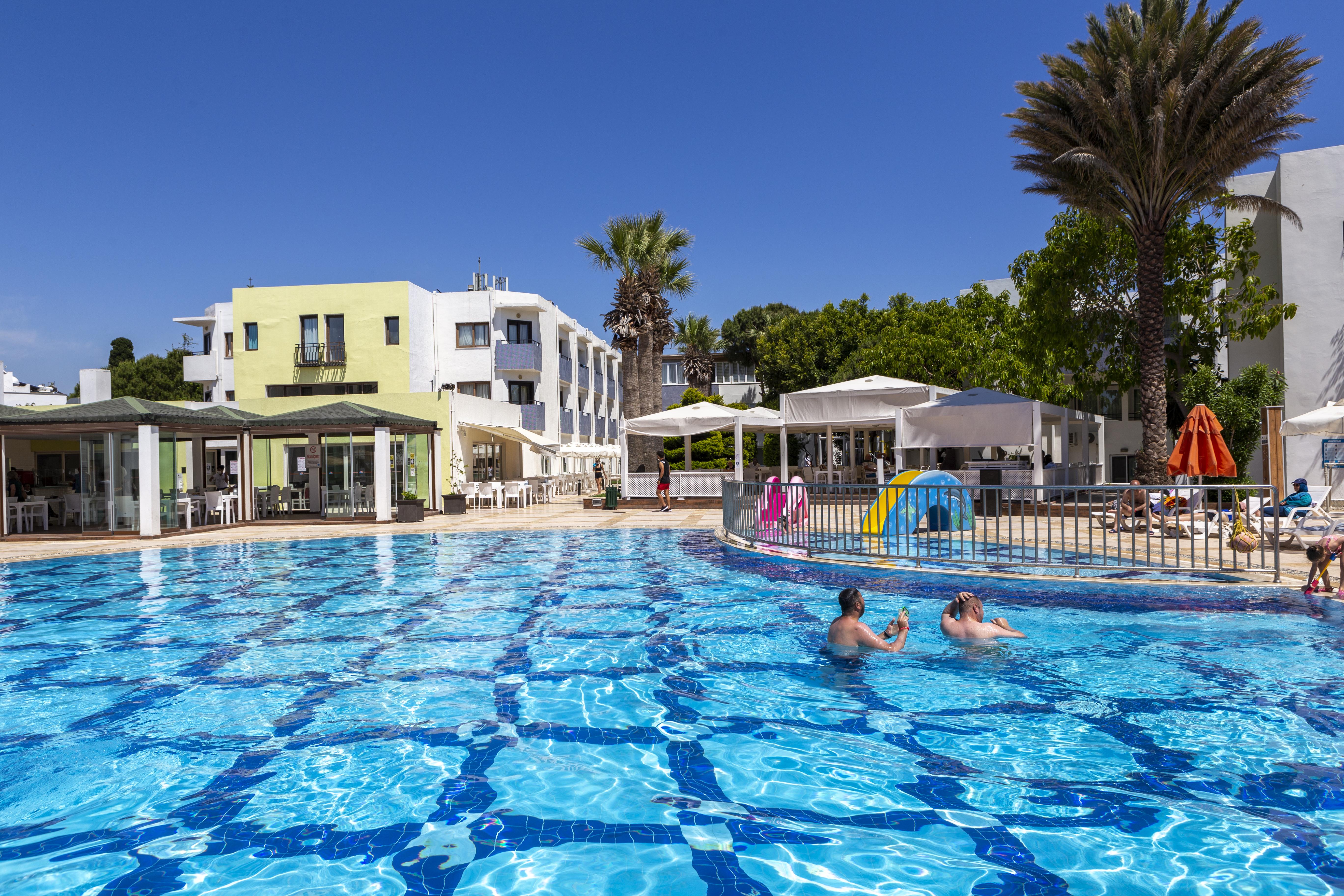 Yelken Mandalinci Spa&Wellness Hotel トゥルグトレイス エクステリア 写真